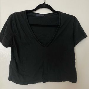 brandy melville cropped v neck black top
